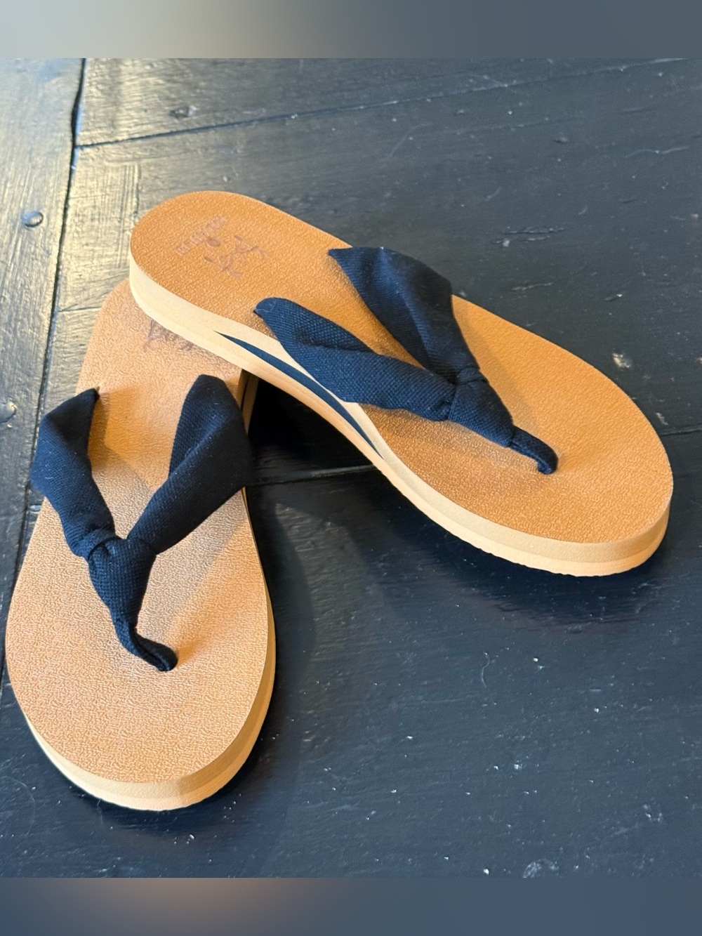 KuaiLu Women's Flip Flops